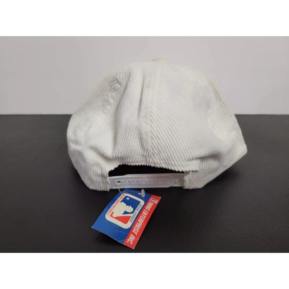Vintage Pittsburgh Pirates Hat Cap Mens Snapback White Corduroy Twin‎ Enterprise